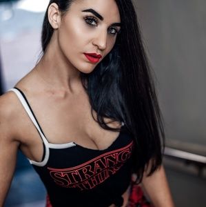 Stranger things crop top